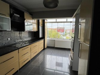 PEHLİVANLAR MAHALLESİ 3+1 KİRALIK DAİRE