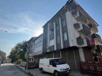 İSTASYONDA KİRALIK DAİRE 2+1